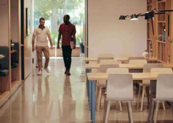 Amazon otpustio tisuće korporativnih radnika zbog ulaganja u umjetnu inteligenciju